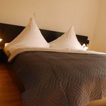 Moblierte Wohnung In Kupferdreh Essen Esterno foto